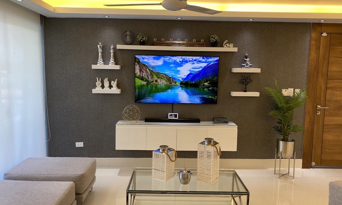 Los Pepines Condo | ~Heart of Santiago~ Mins from El Monumento + Views