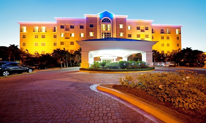 Punal Hotel | Hodelpa Garden Court