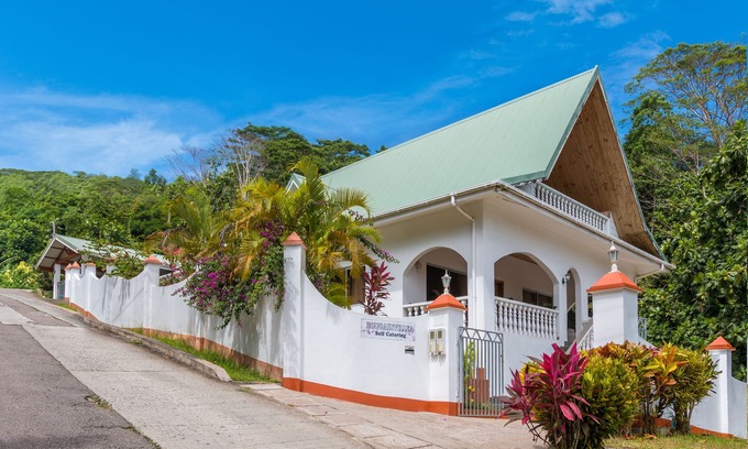 Anse Royale House | Holiday House - Near spectacular beaches