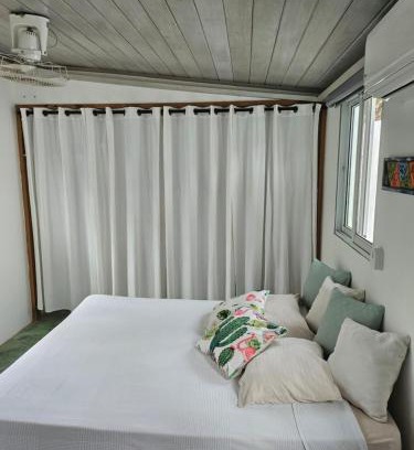 La Iglesia Apartment | La casita chambre individuelle