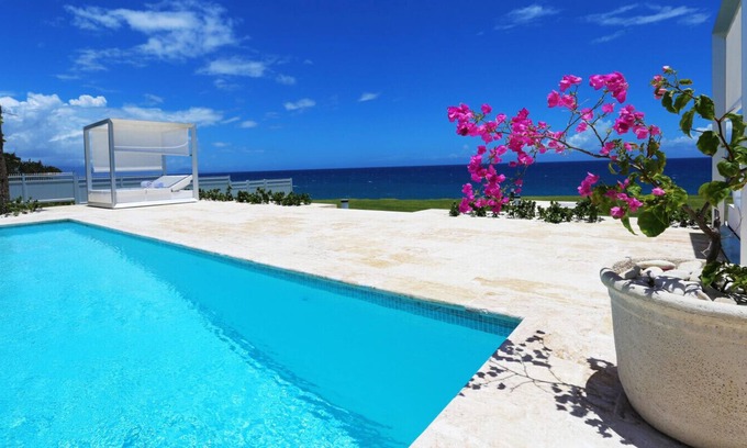 Playa Chiquita Villa | Luxury Oceanfront 3-bedroom villa #2