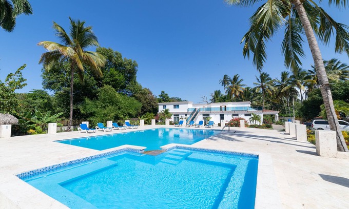 Cabarete Villa | North Coast Mansion, Up to 20 guest!