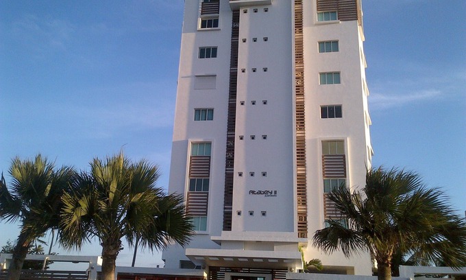 Villas Del Mar Apartment | Ocean Front Apartment
