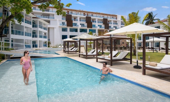 Cabarete Apartment | Outstanding 2 Bedroom Apartment, Pool View (C)