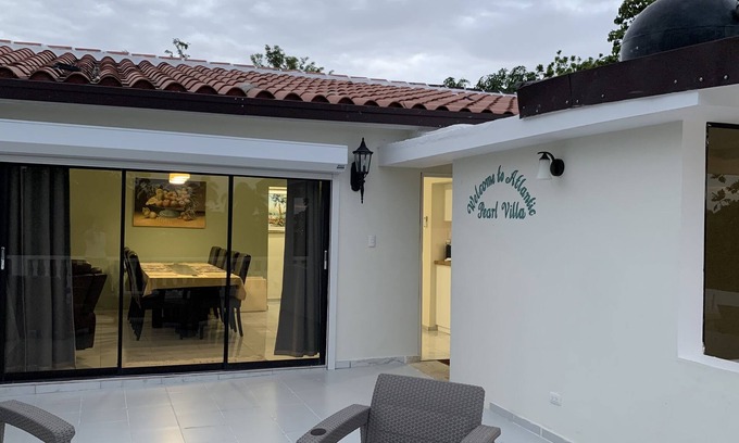 Barrio El Hospital House | Perla del Atlántico