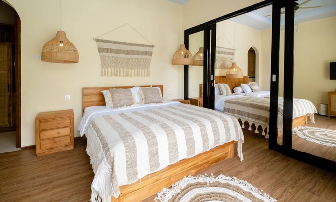Melaya Resort | Private room ∙ 2 guests