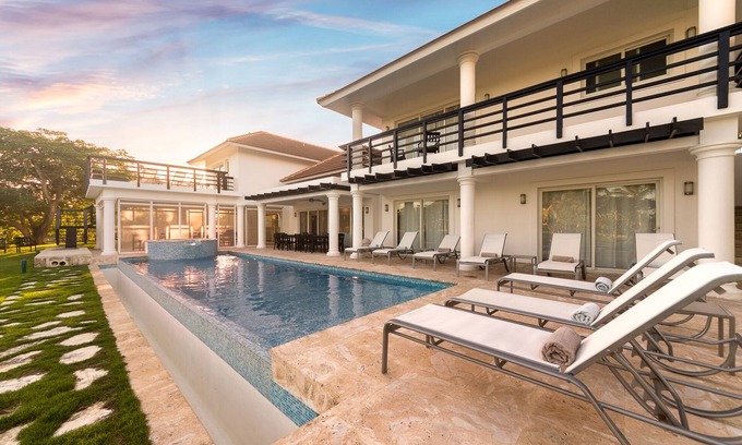 Bavaro Villa | Punta Cana 12 BR Magnificent Lagoon Villas +Bonus