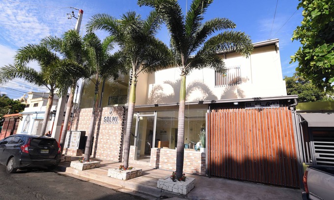 Ensanche Ozama Apartment | solmirooms