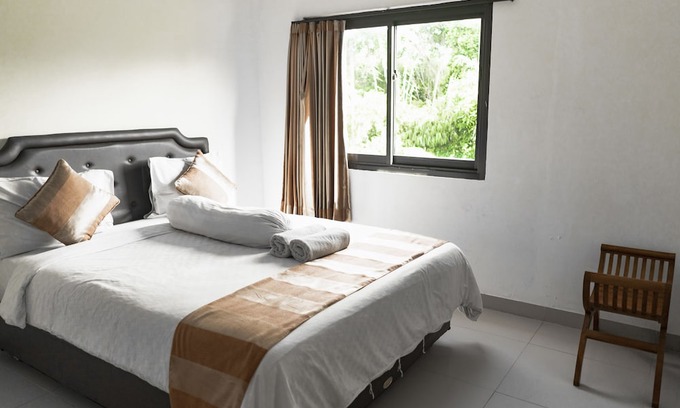 Dalung Hotel | The Paica
