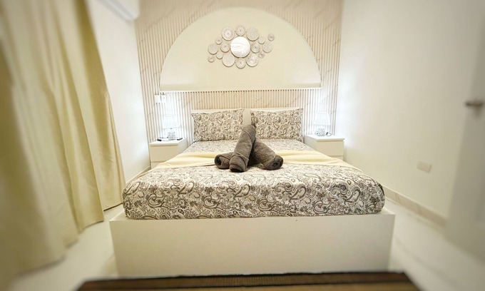 Los Melones Apartment | "Thomas Penthouse" Luxurious panoramic penthouse with Jacuzzi.