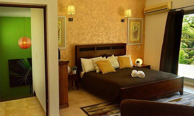 El Batey Apartment | Top-floor penthouse in beachfront residence, pools/BBQ/Internet/Cable TV/AC