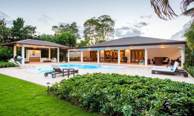 Los Lagos Villa | Villa ∙ 5 bedrooms ∙ 10 guests