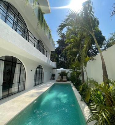 North Legian Villa | Villa Anwa Cove - Fantastic 6-BR & 2-Pool Villa in Umalas