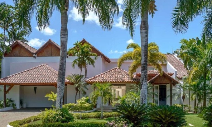 Casa de Campo Villa | Villa Blanca Luxury Mediterranean residence