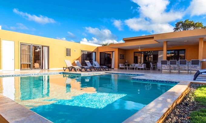 La Mulata Villa | Villa with private pool in gated Sosua residence