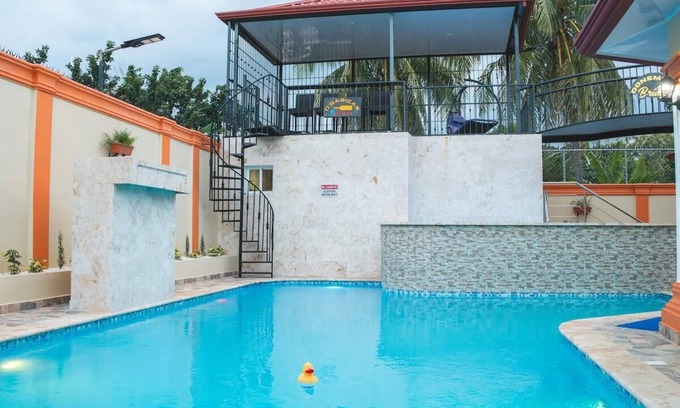 Santiago de los Caballeros House | Welcome to Villa D’Mirella!