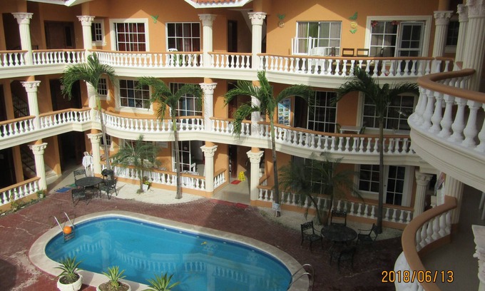 Playa Bibijagua Bed & Breakfast | White Sands Bed & Breakfast