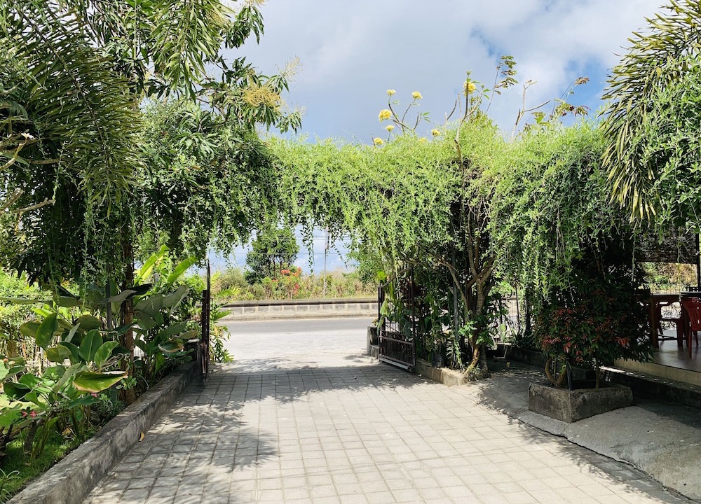 Kutuh Hotel | Pandawa Beach Homestay