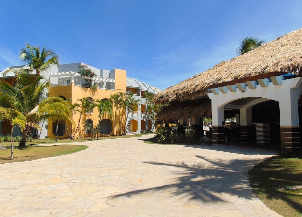 Photo of Buildings in El Batey