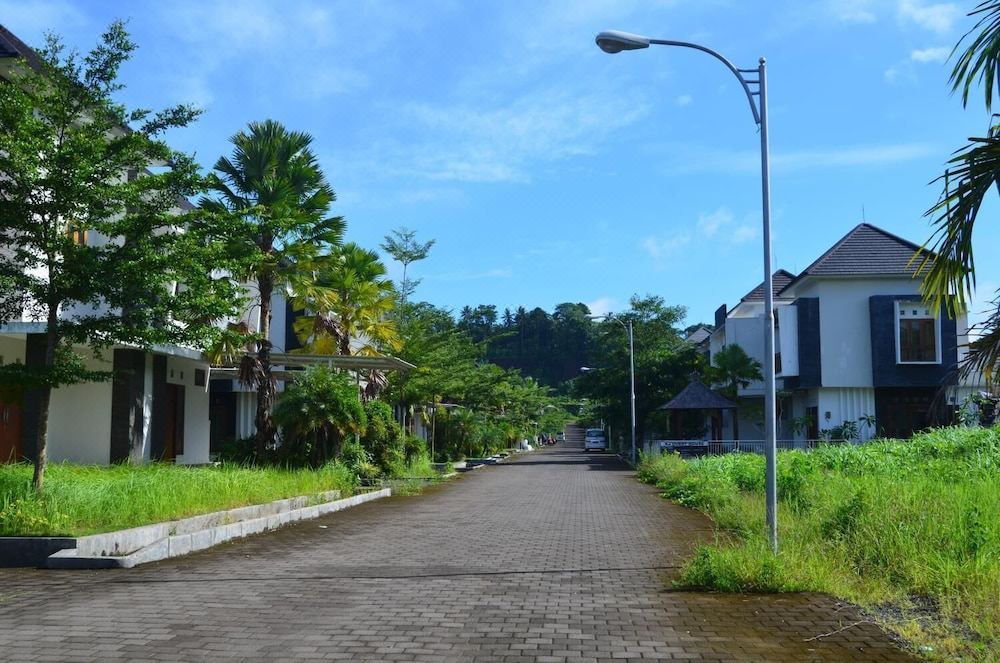 Photo of Buildings in Tabanan