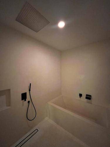 Photo of Bathroom in Tanjungbenoa