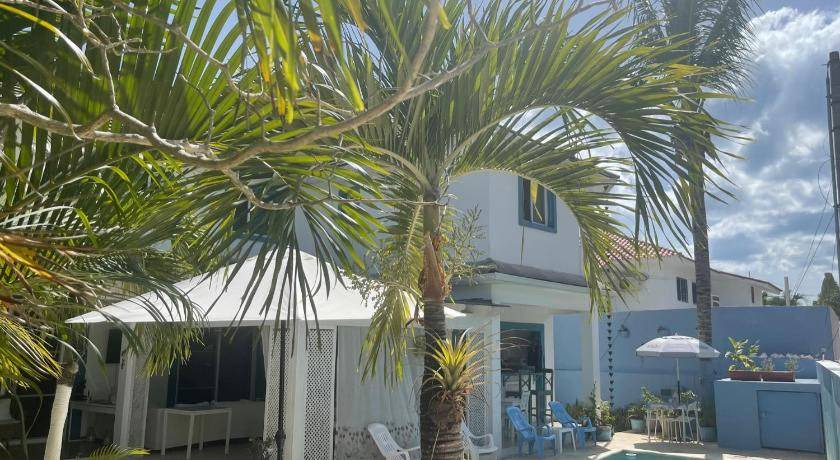 Photo of Buildings in Dominicus