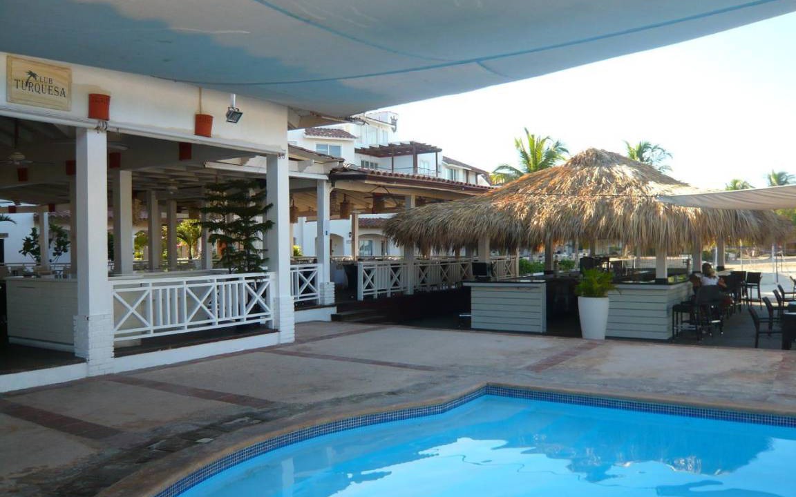 Photo of Others in Dominicus