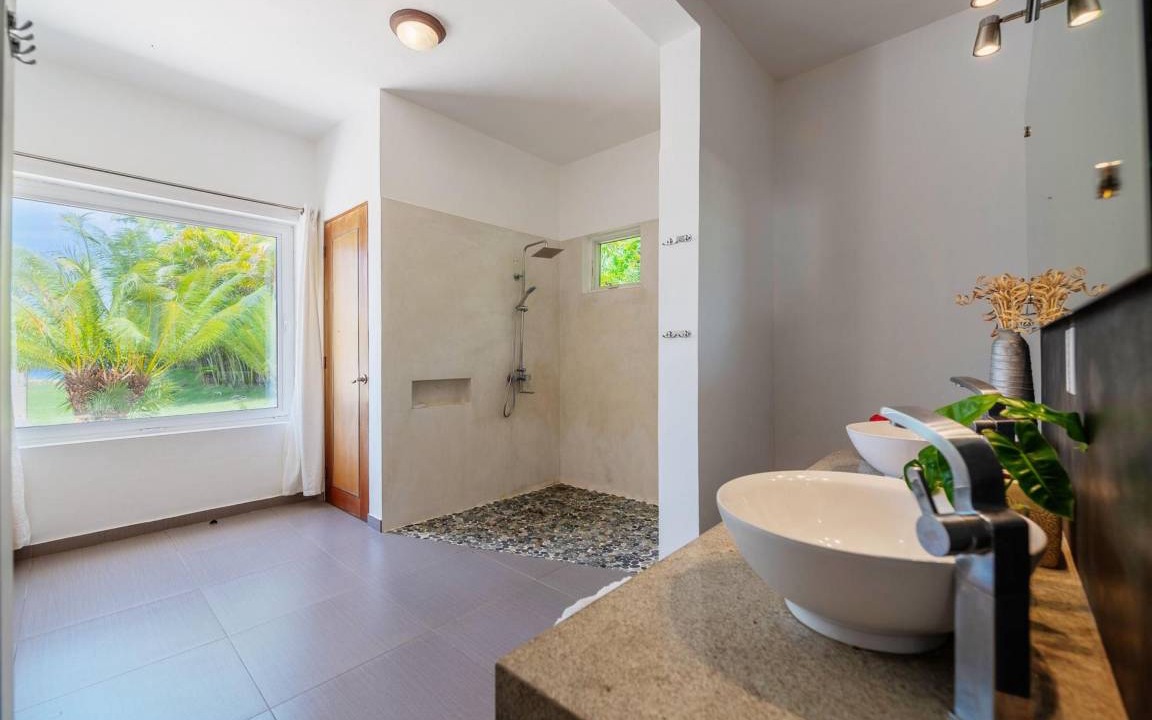 Photo of Bathroom in Playa Chiquita