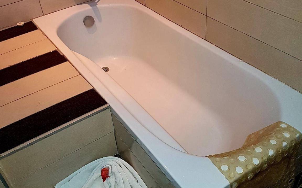 Photo of Bathroom in Sunset Strip