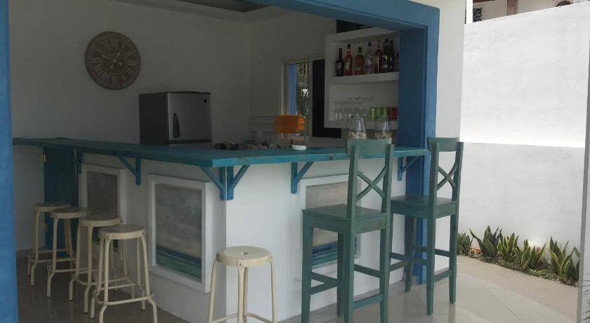 Photo of Others in Dominicus