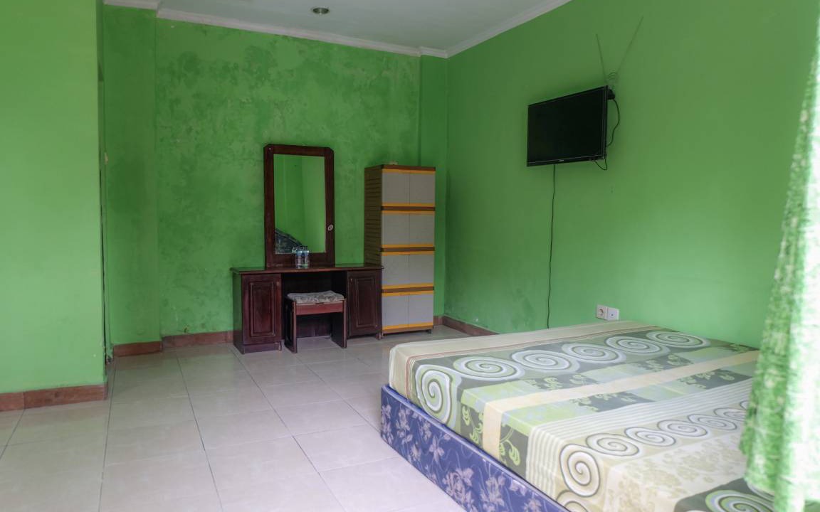 Photo of Bedroom in Delod Peken