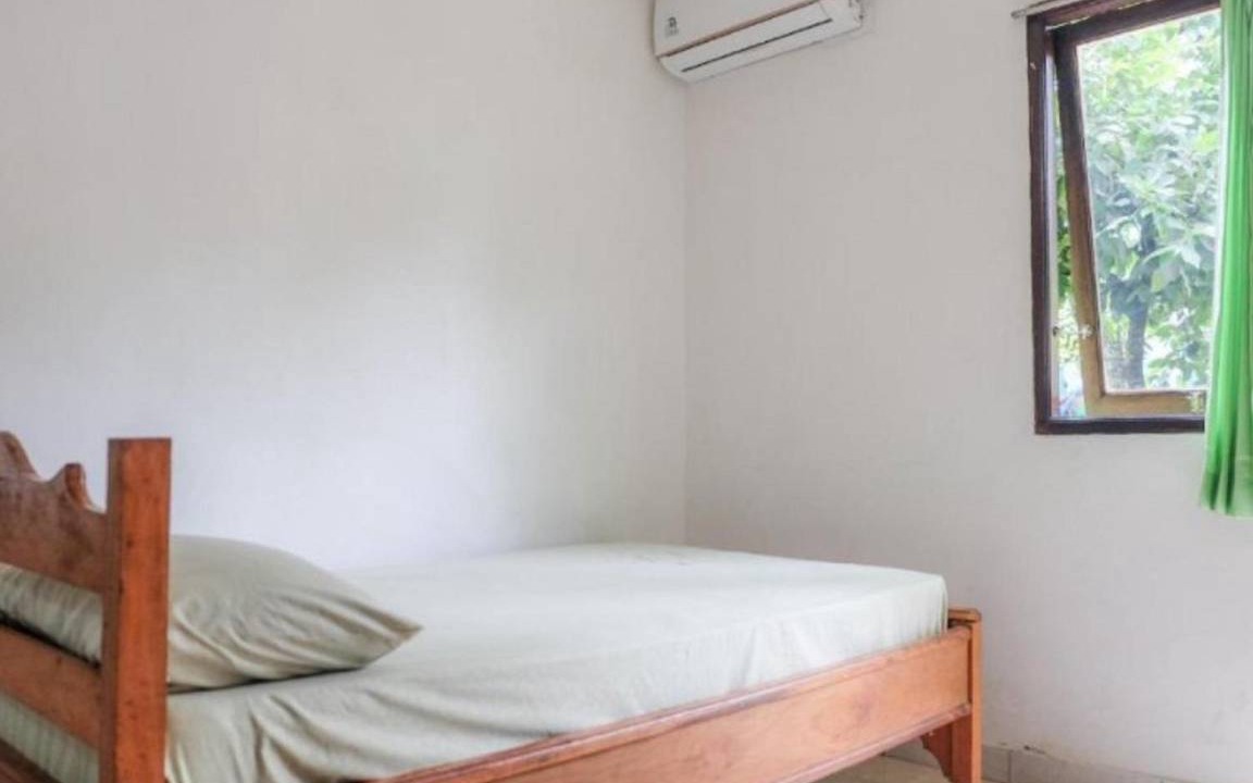 Photo of Bedroom in Delod Peken