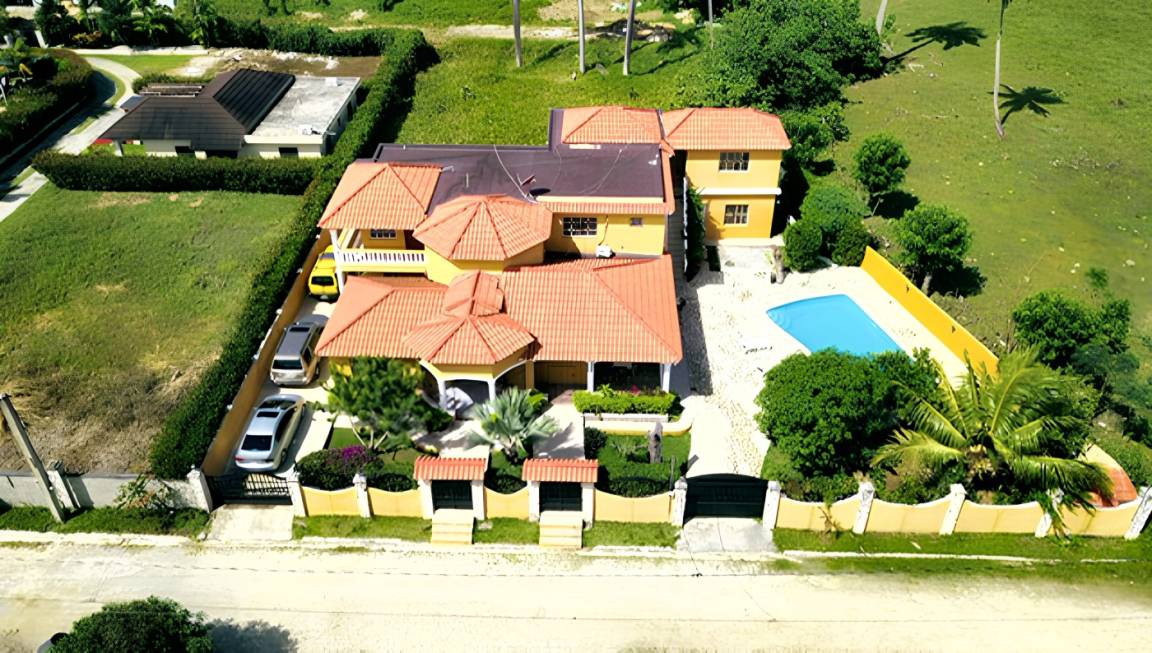Photo of Others in Cabrera