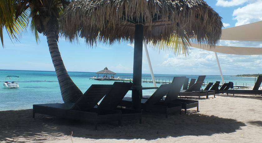 Photo of Others in Dominicus