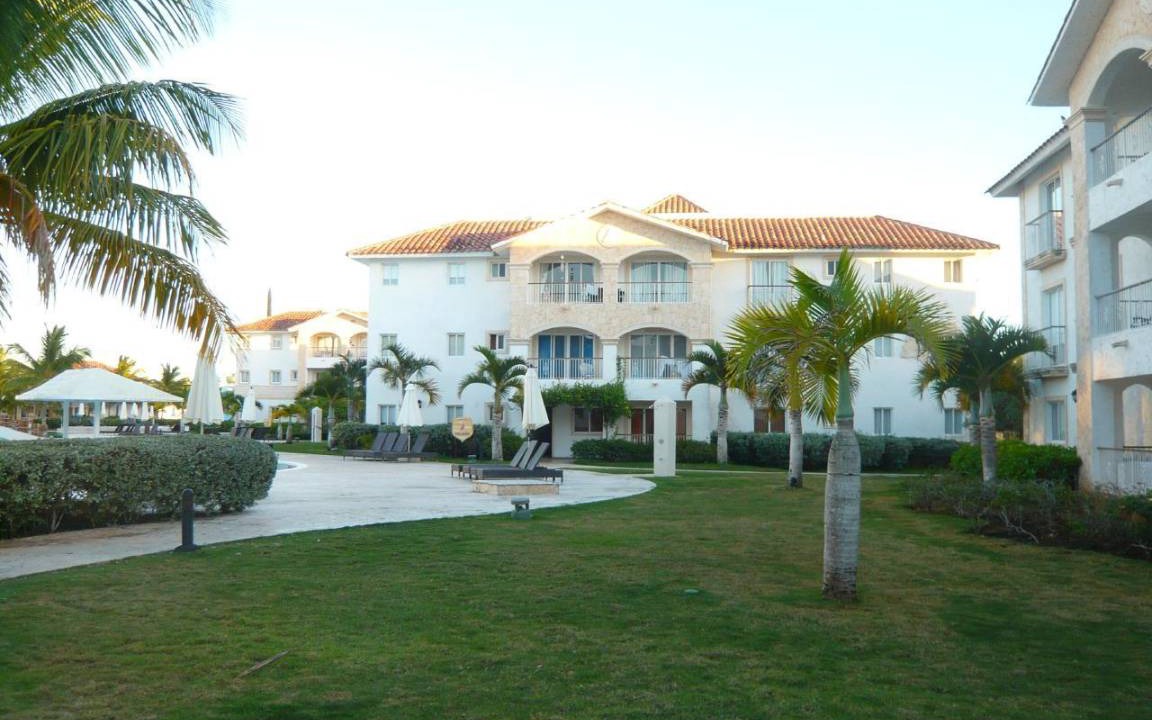 Photo of Others in Dominicus