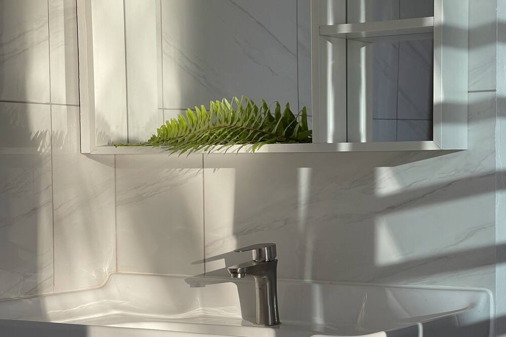 Photo of Bathroom in Fare