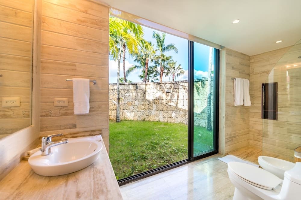 Photo of Bathroom in Casa de Campo