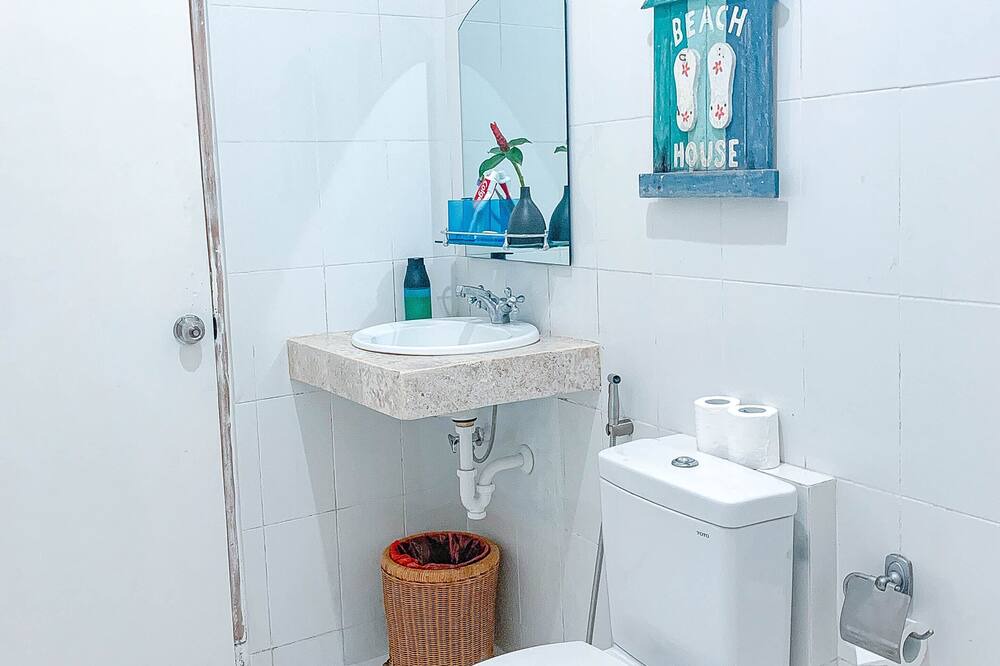 Photo of Bathroom in Tanjungbenoa