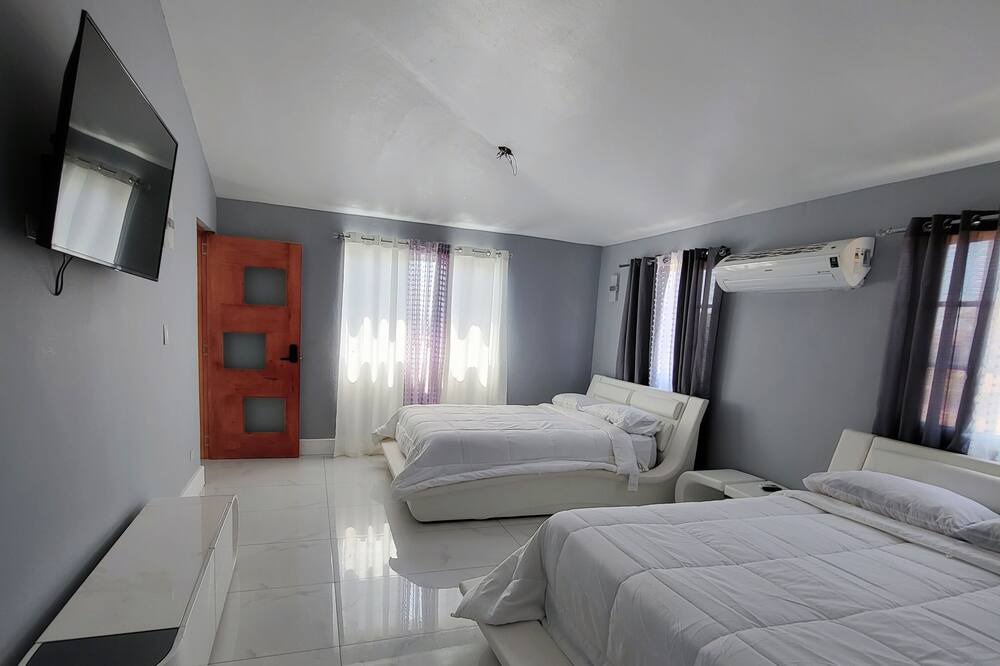 Photo of Bedroom in Cerro Alto