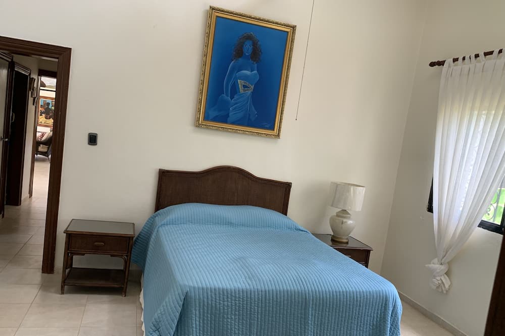 Photo of Bedroom in Villa Hermosa