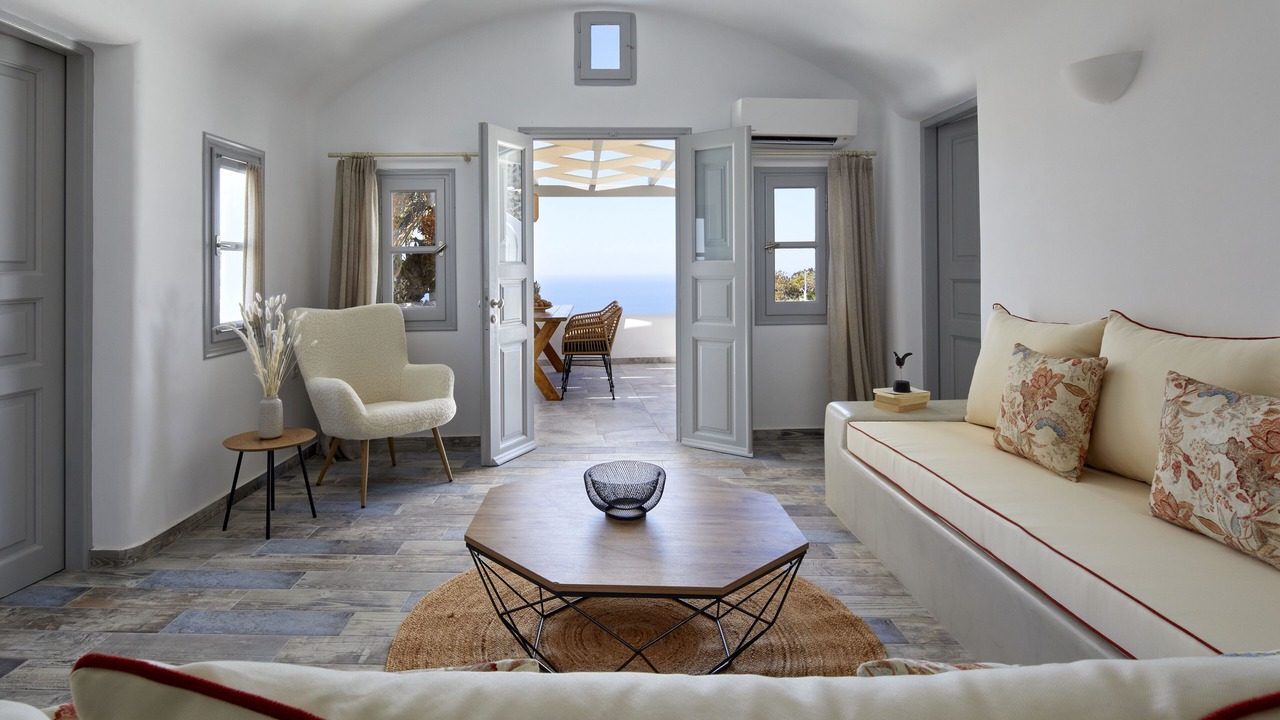 Photo of Outdoor in Fira