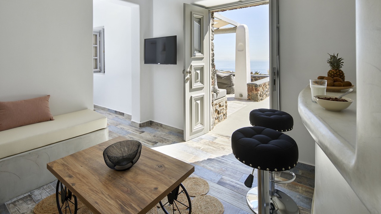 Photo of Others in Fira
