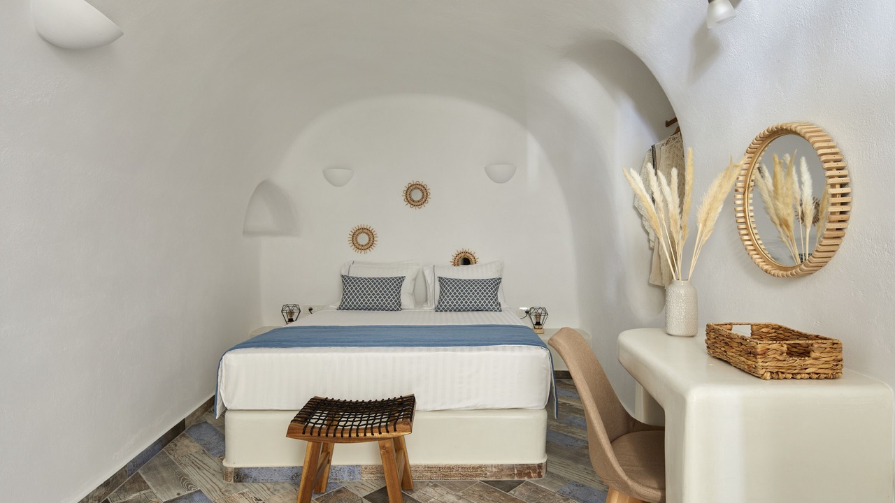 Photo of Outdoor in Fira