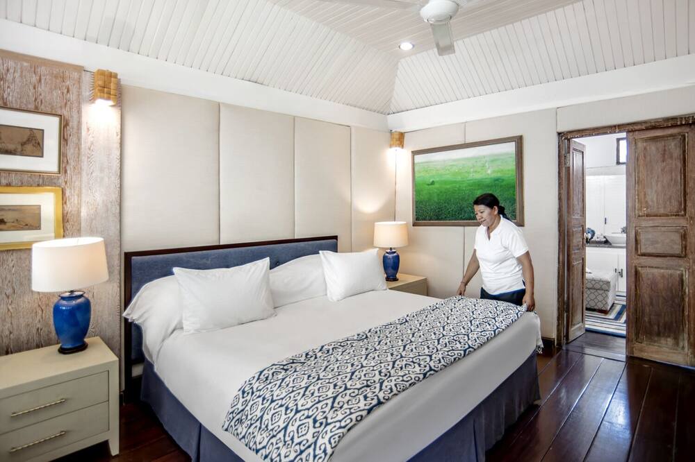 Photo of Bedroom in Drupadi