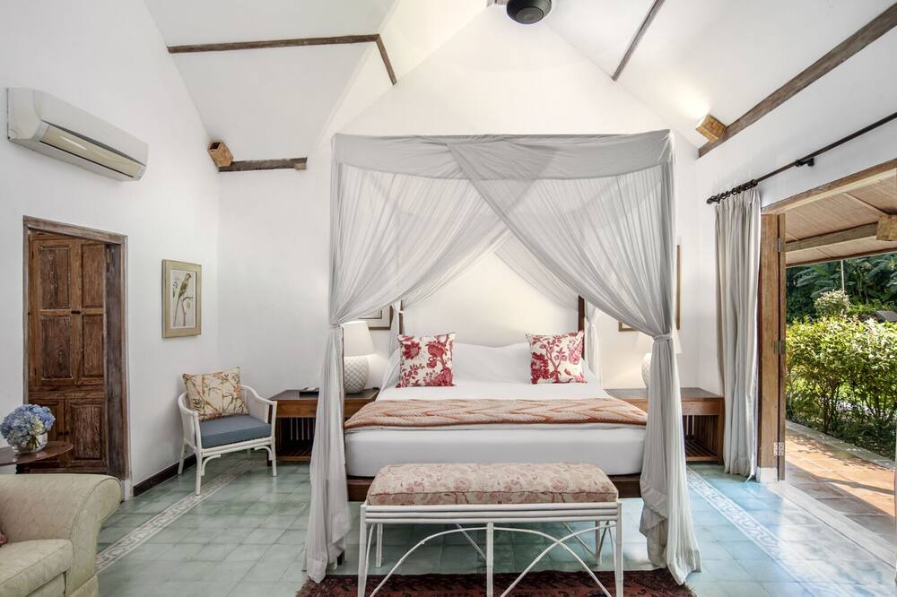 Photo of Bedroom in Drupadi