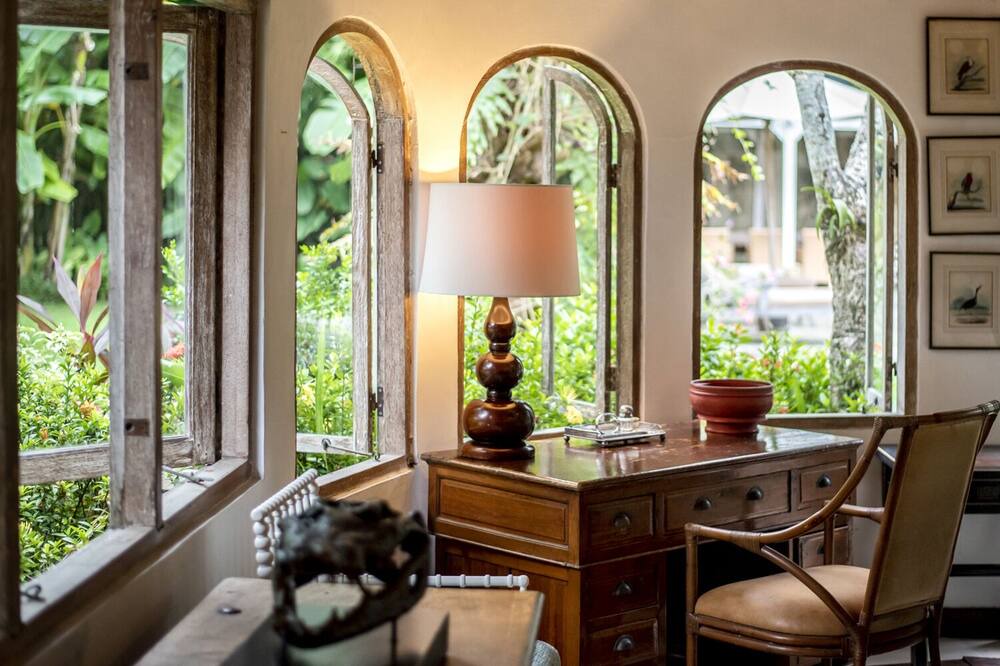 Photo of Bedroom in Drupadi