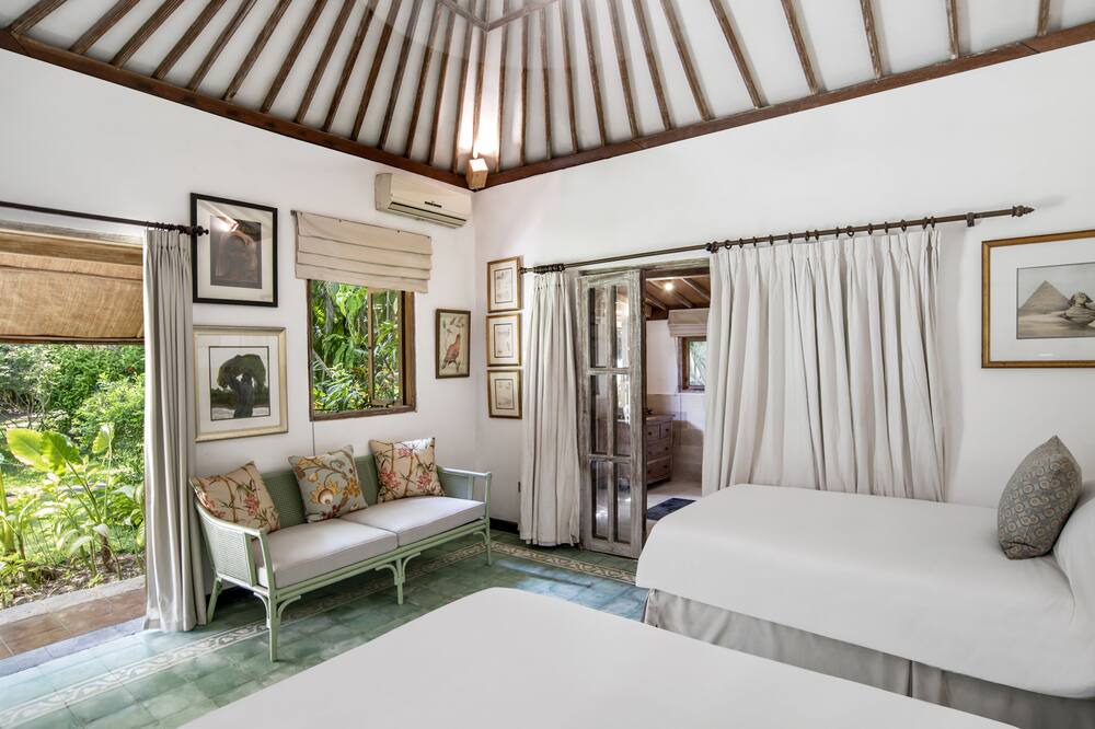 Photo of Bedroom in Drupadi