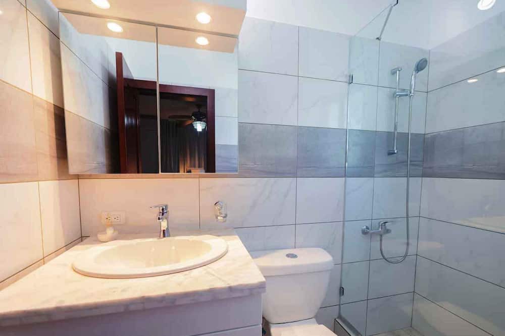 Photo of Bathroom in Urbanizacion Tavarez