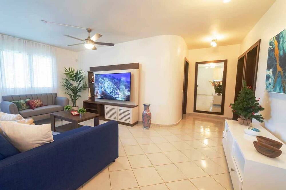 Photo of Livingroom in Urbanizacion Tavarez