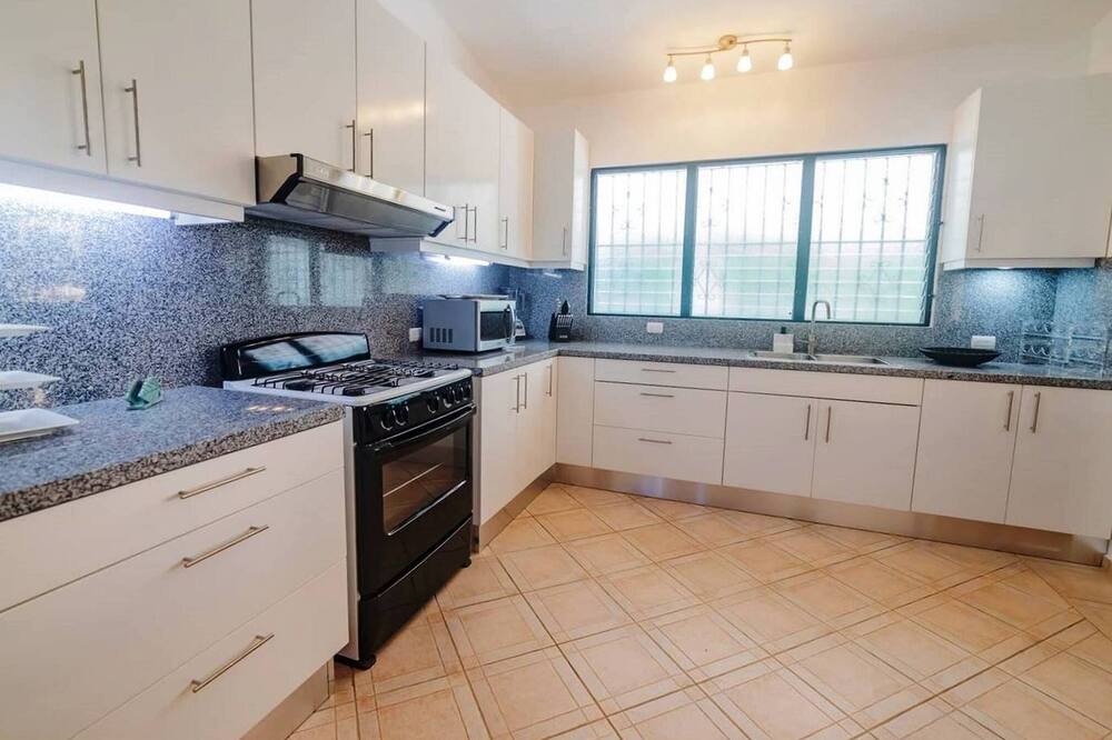 Photo of Kitchen in Urbanizacion Tavarez